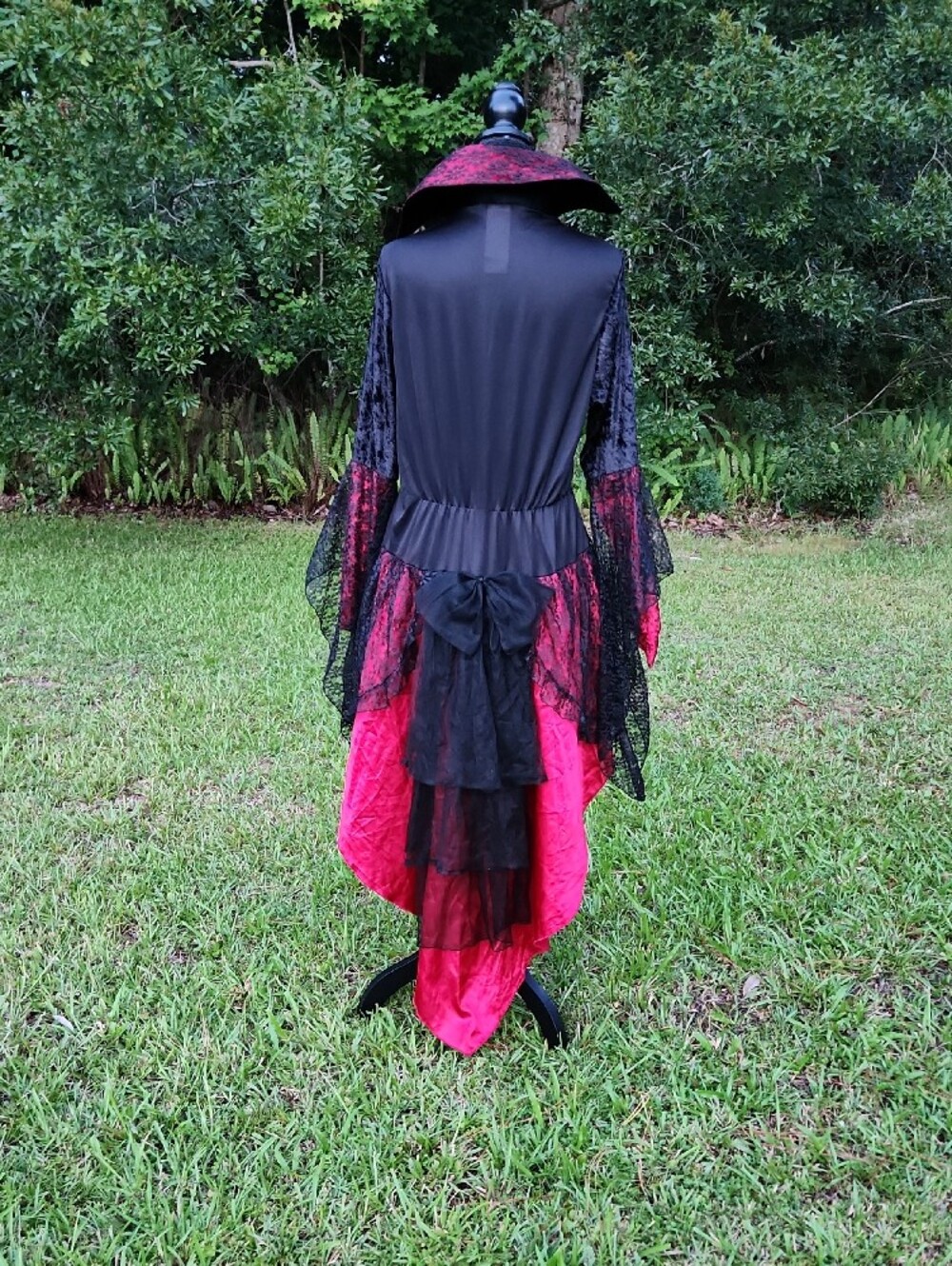 Red and Black Gothic Lace Costume Dress Witchy Vampire Saloon Brothel Midi - Picture 6 of 7